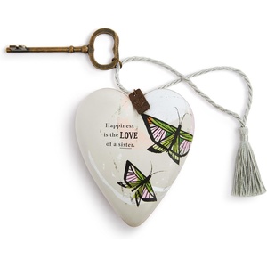 DEMDACO Art Heart with Vintage Skeleton Key Stand Tabletop Sculpture, 3.5 Inch Resin, Love of a Sister